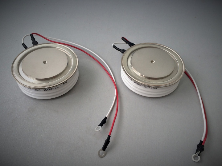 силовые тиристоры